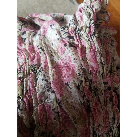 Sheer Ruched Floral Crop Top‎ - Picture 5 of 6